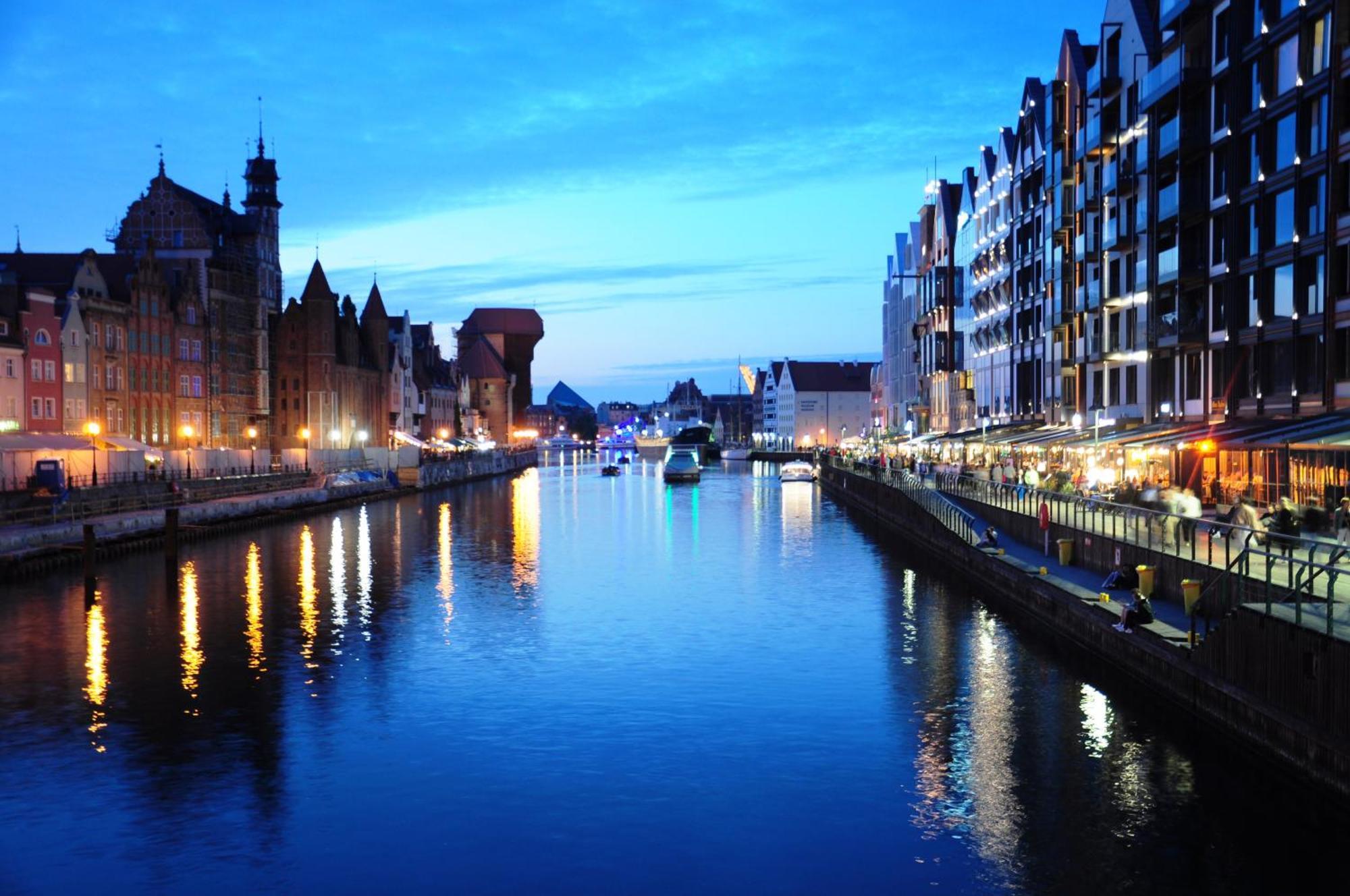 Artus Apartment Gdańsk Exteriör bild